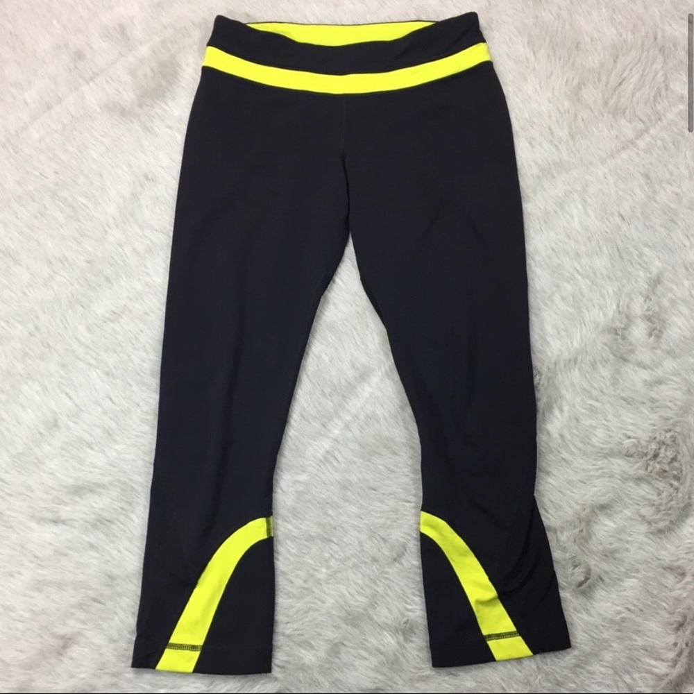 Lululemon run inspire cropped (size 4)
